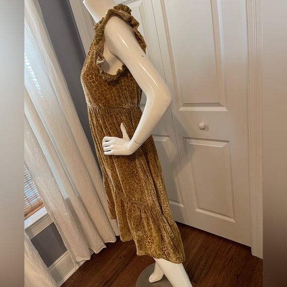 Karlie Dress Size Small - Picture 2 of 3